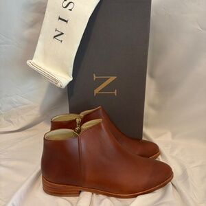 Nisolo Lana Boot, Brandy, Size 6, NEW IN BOX